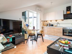 23764922-Ferienwohnung-2-Cavtat-300x225-4