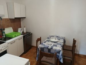 19129619-Ferienwohnung-5-Cavtat-300x225-1