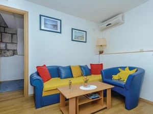 23933811-Ferienwohnung-4-Cavtat-300x225-2