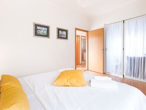 24057452-Ferienwohnung-5-Cavtat-300x225-5