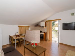 24057564-Ferienwohnung-5-Cavtat-300x225-2