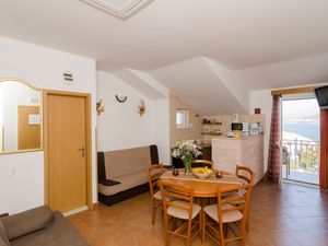 24057565-Ferienwohnung-5-Cavtat-300x225-2