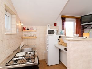 24057565-Ferienwohnung-5-Cavtat-300x225-4