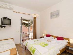 24057566-Ferienwohnung-3-Cavtat-300x225-4