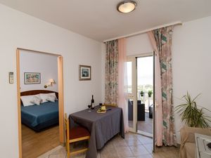 24057713-Ferienwohnung-3-Cavtat-300x225-2