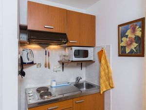 24057959-Ferienwohnung-2-Cavtat-300x225-3