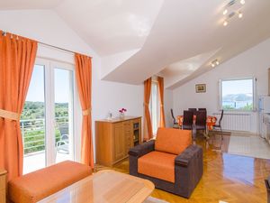 24058011-Ferienwohnung-5-Cavtat-300x225-4