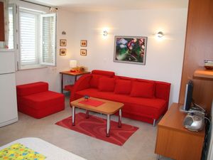 24058291-Ferienwohnung-2-Cavtat-300x225-1