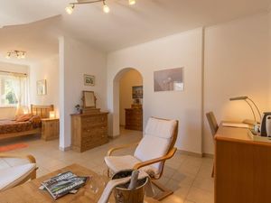 24058649-Ferienwohnung-2-Cavtat-300x225-2