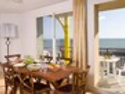 DiningRoom