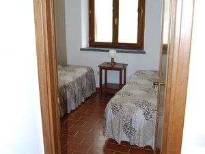 22434175-Ferienwohnung-6-Cecina-300x225-2