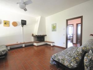 22434175-Ferienwohnung-6-Cecina-300x225-5