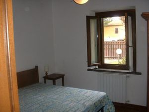 22439381-Ferienwohnung-4-Cecina-300x225-5