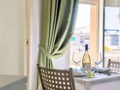 Ferienwohnung für 2 Personen (20 m²) in Cecina 8/10