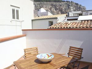 22954769-Ferienwohnung-4-Cefalù-300x225-3