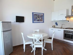 22954785-Ferienwohnung-4-Cefalù-300x225-2