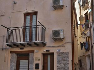 23897882-Ferienwohnung-5-Cefalù-300x225-1