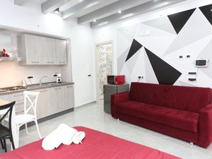 23897882-Ferienwohnung-5-Cefalù-300x225-3