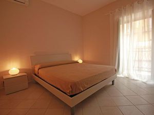 22091791-Ferienwohnung-3-Cefalù-300x225-5