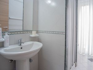 23543394-Ferienwohnung-2-Cefalù-300x225-2