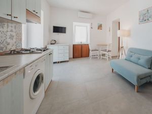 23691832-Ferienwohnung-2-Cefalù-300x225-1