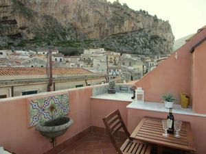 23546359-Ferienwohnung-3-Cefalù-300x225-2