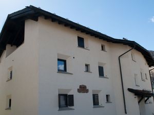 19191076-Ferienwohnung-6-Celerina-300x225-1