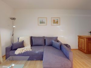 23504775-Ferienwohnung-4-Celerina-300x225-1