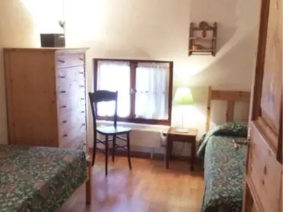 zweites Schlafzimmer mit Doppelbett