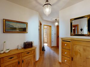 22767663-Ferienwohnung-4-Celerina/Schlarigna-300x225-2