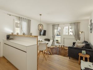 23994645-Ferienwohnung-4-Celerina/Schlarigna-300x225-1