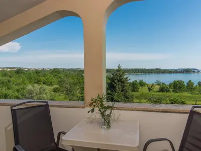 Ferienwohnung für 2 Personen (35 m²) in Červar-porat 1/10