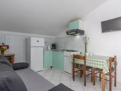 Ferienwohnung für 2 Personen (35 m²) in Červar-porat 7/10