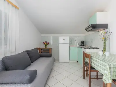 Ferienwohnung für 2 Personen (35 m²) in Červar-porat 8/10