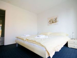 21945677-Ferienwohnung-2-Cham-300x225-0