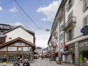 23857142-Ferienwohnung-2-Chamonix-Mont-Blanc-300x225-4