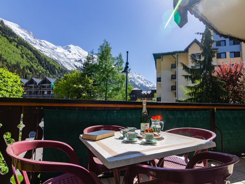 Privater Balkon mit Blick auf den Mont Blanc