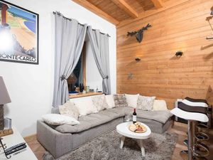 23297677-Ferienwohnung-4-Chamonix-Mont-Blanc-300x225-1