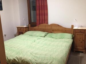 23298723-Ferienwohnung-6-Champex-300x225-5