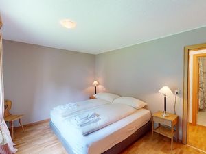 23669922-Ferienwohnung-4-Champfèr-300x225-5