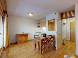 23055207-Ferienwohnung-4-Chamrousse-300x225-1