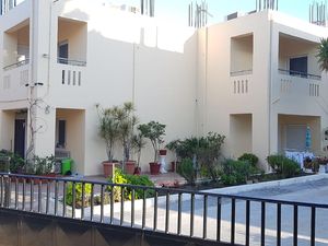 22437867-Ferienwohnung-4-Chania-300x225-0