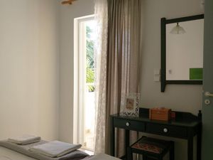 22437867-Ferienwohnung-4-Chania-300x225-5