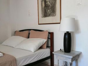 22441065-Ferienwohnung-3-Chania-300x225-4