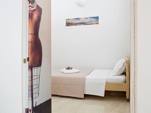 22438769-Ferienwohnung-4-Chania-300x225-5