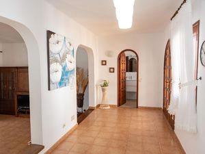 23989470-Ferienwohnung-4-Charco del Palo-300x225-4