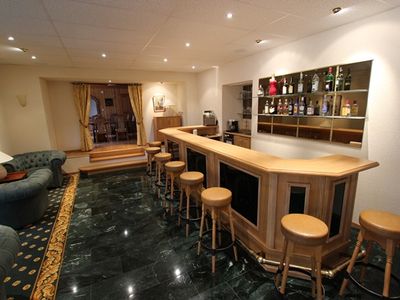 Bar -  Salon