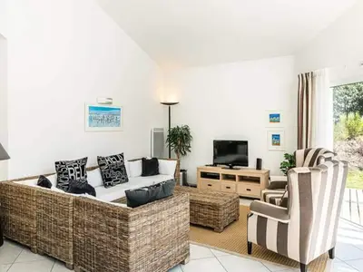 Ferienwohnung für 8 Personen (115 m²) in Château-dʼOlonne 5/10