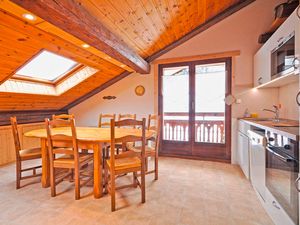 24053473-Ferienwohnung-8-Châtel-300x225-4