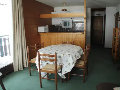 DiningRoom